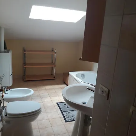 Casa Robinia 招待所 奥维多