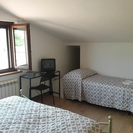 Casa Robinia 招待所 奥维多
